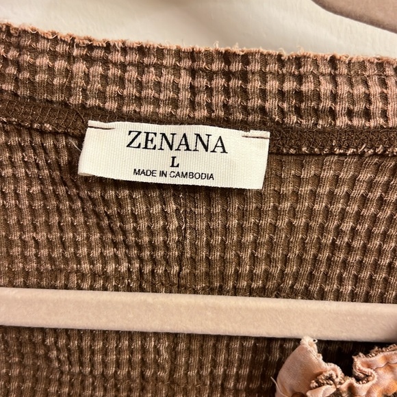 Good Company Top - Zenana - Dark Camel - L - Picture 7 of 9
